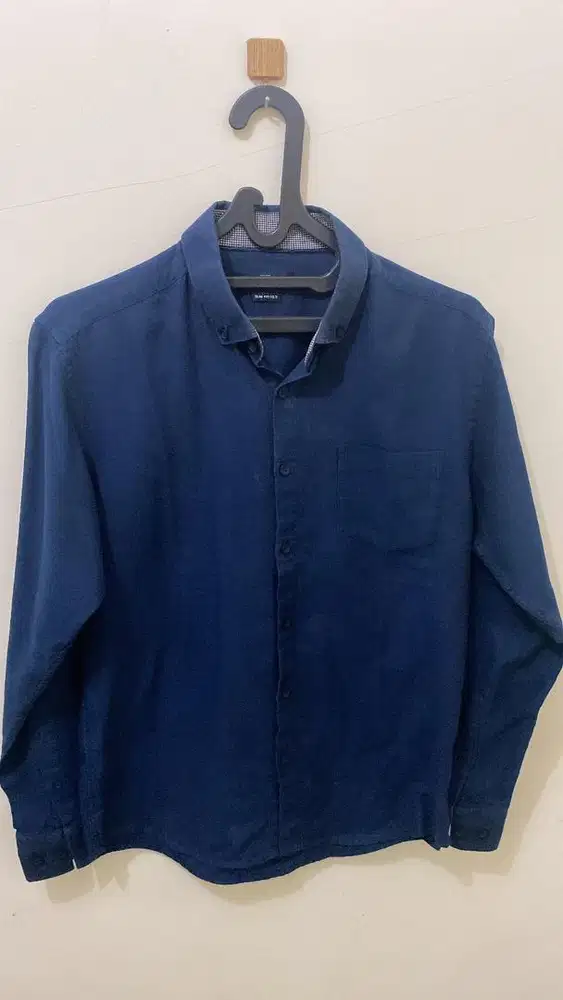 Preloved KENT&CREW Kemeja Slim Fit