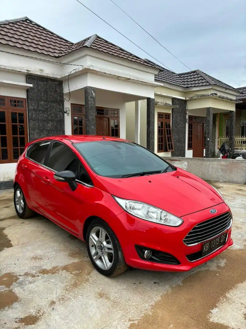 FORD FIESTA S 2014 matic