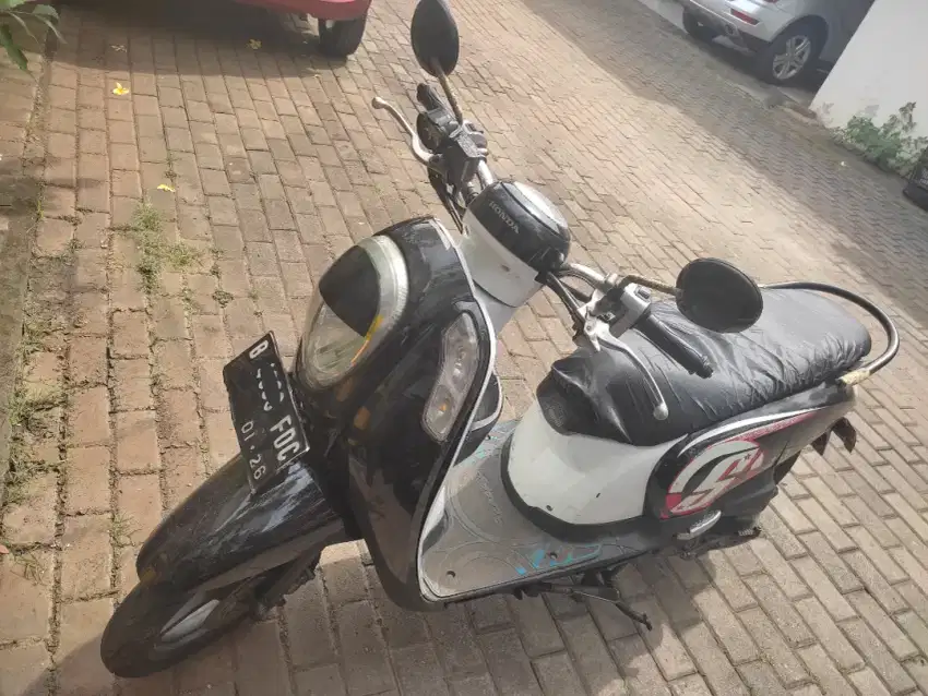 HONDA SCOOPY ESP 2016 HITAM