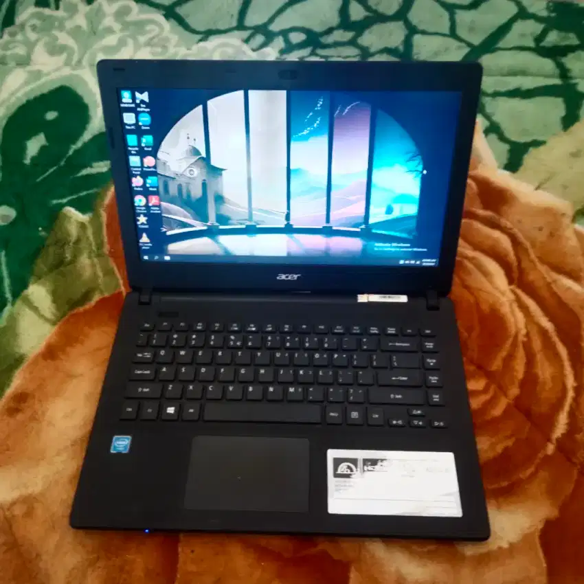 Laptop acer slim ssd