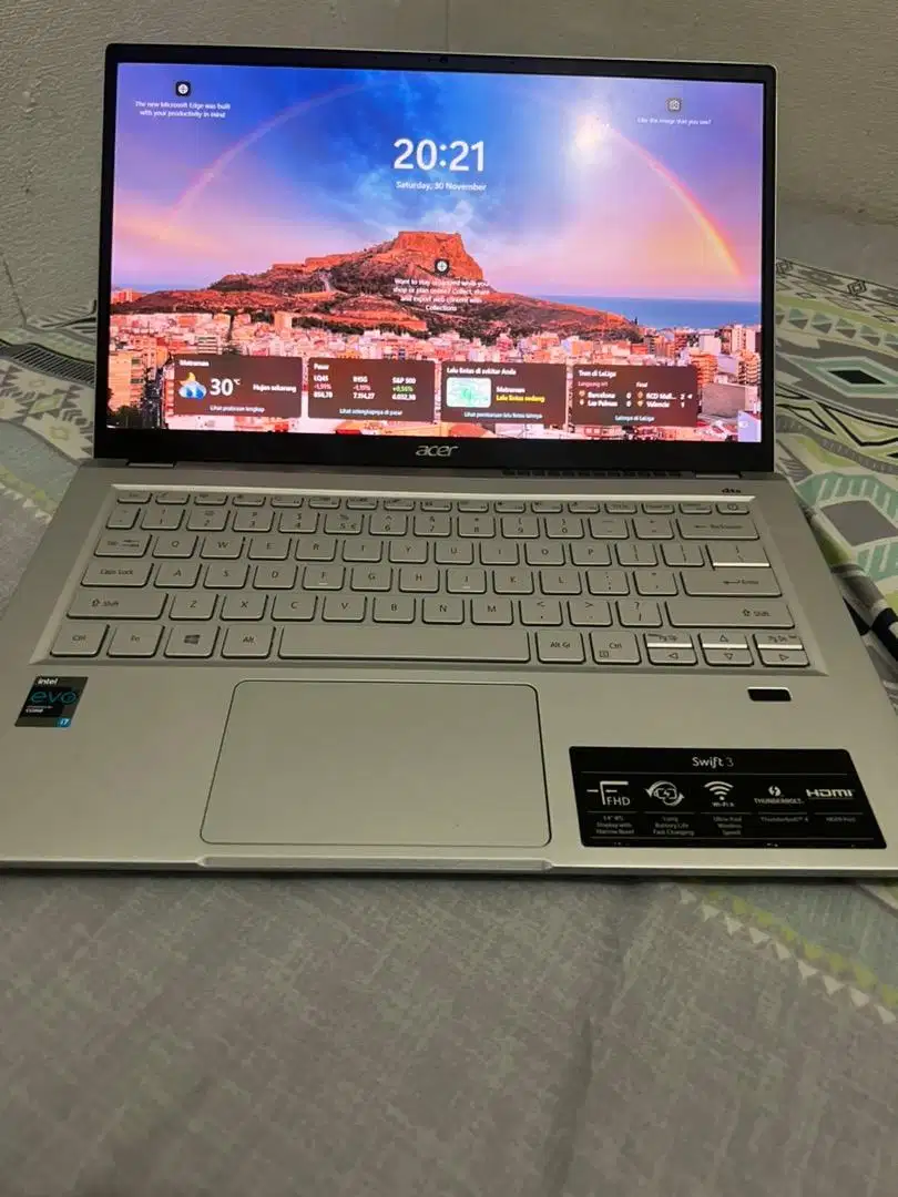 Jual Cepat Acer Swift 3 Infinity 4 RAM 16GB | 512 GB Intel i775000