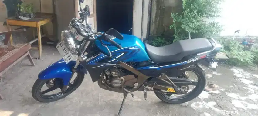 kawasaki ninja biru tahun2011 komplit pjk hidp plt AD motor siap pkai