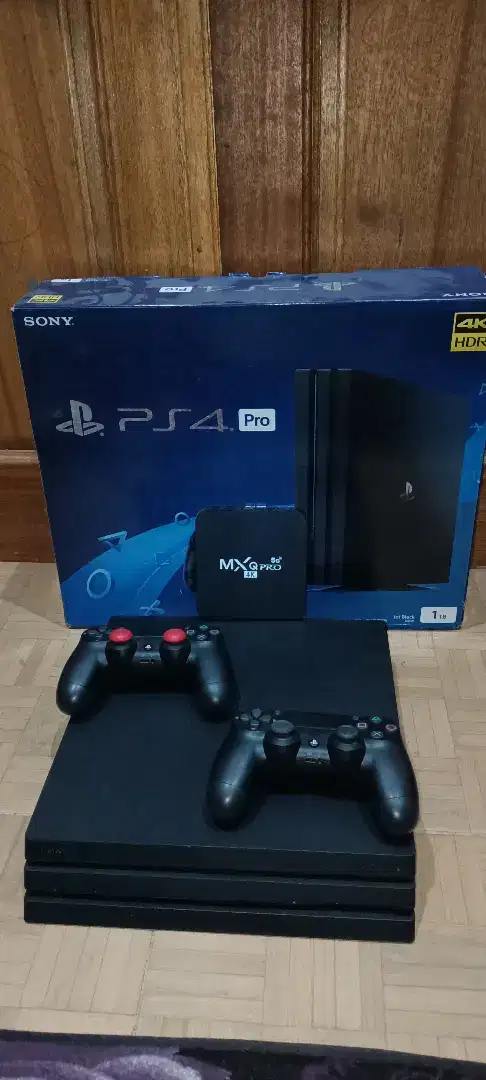 PS4 pro,lht keterangan di foto 2