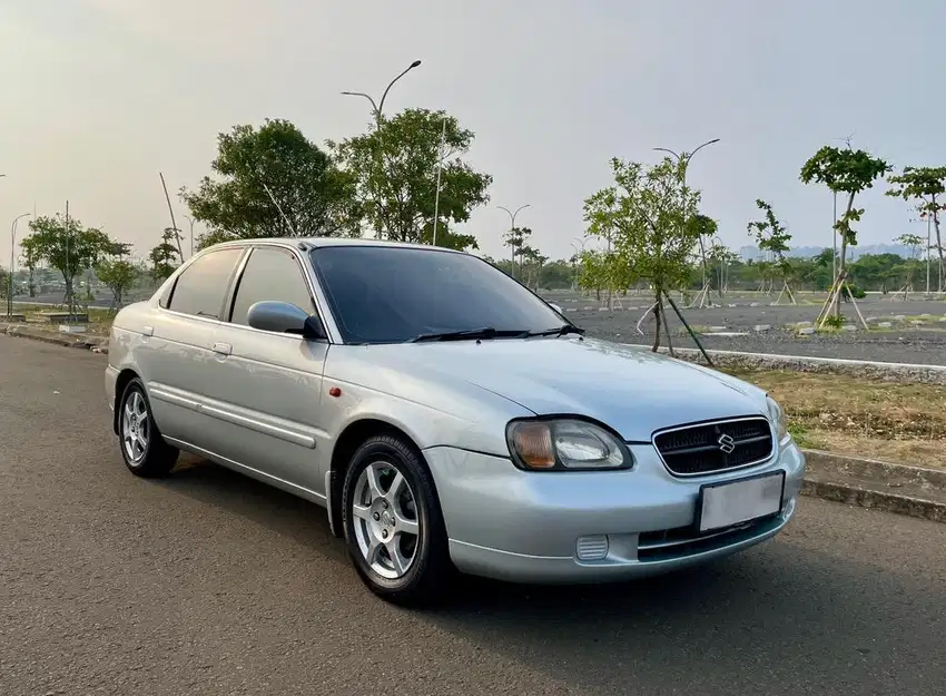 Suzuki Baleno DX 2001 AT