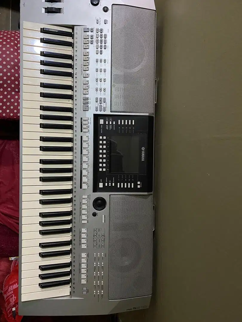 Keyboard Yamaha PSR S910