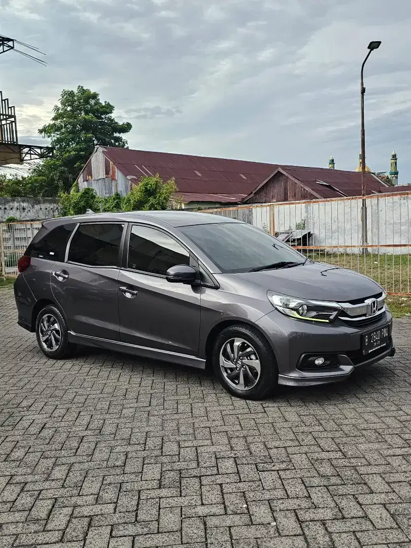 Dp 3jt,mobilio E matic 2021 istimewah