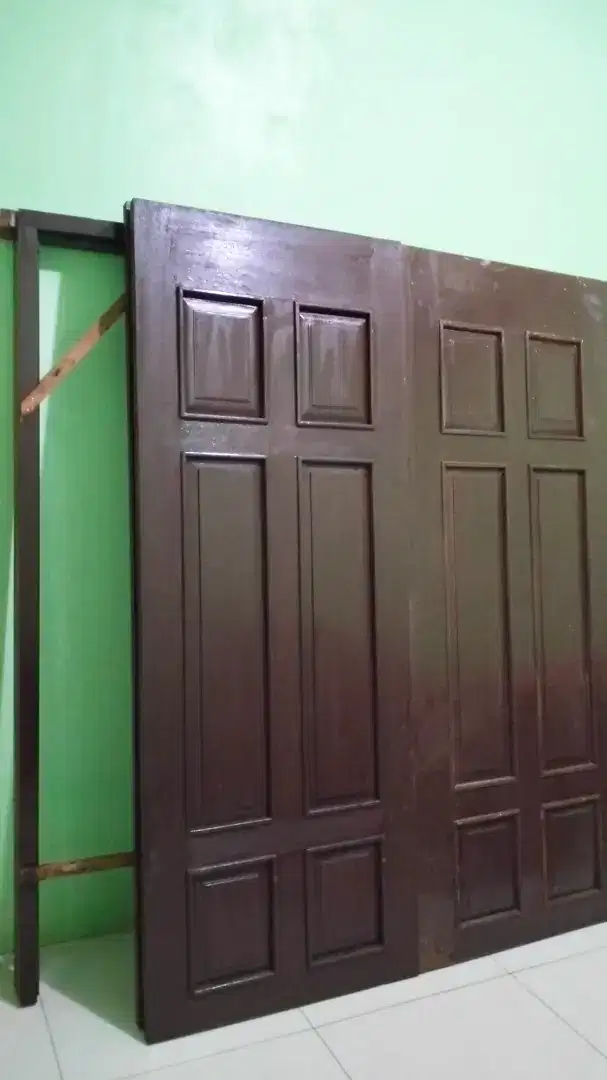 Kusen + pintu kupu-kupu tarung kamper oven Samarinda baru