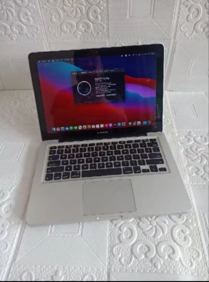 Macbook Pro MD 101 Core I5 Mid 2012 Bekas