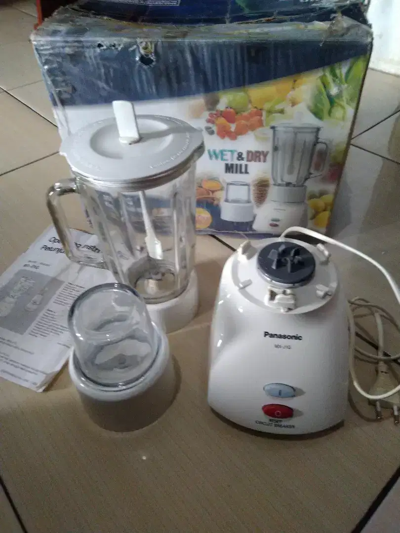 Blender panasonic besar