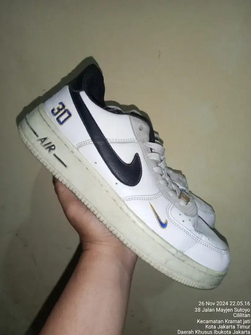 SEPATU NIKE AIR FORCE 1