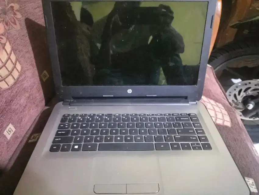 Laptop HP 14 CK-009 AMD A8