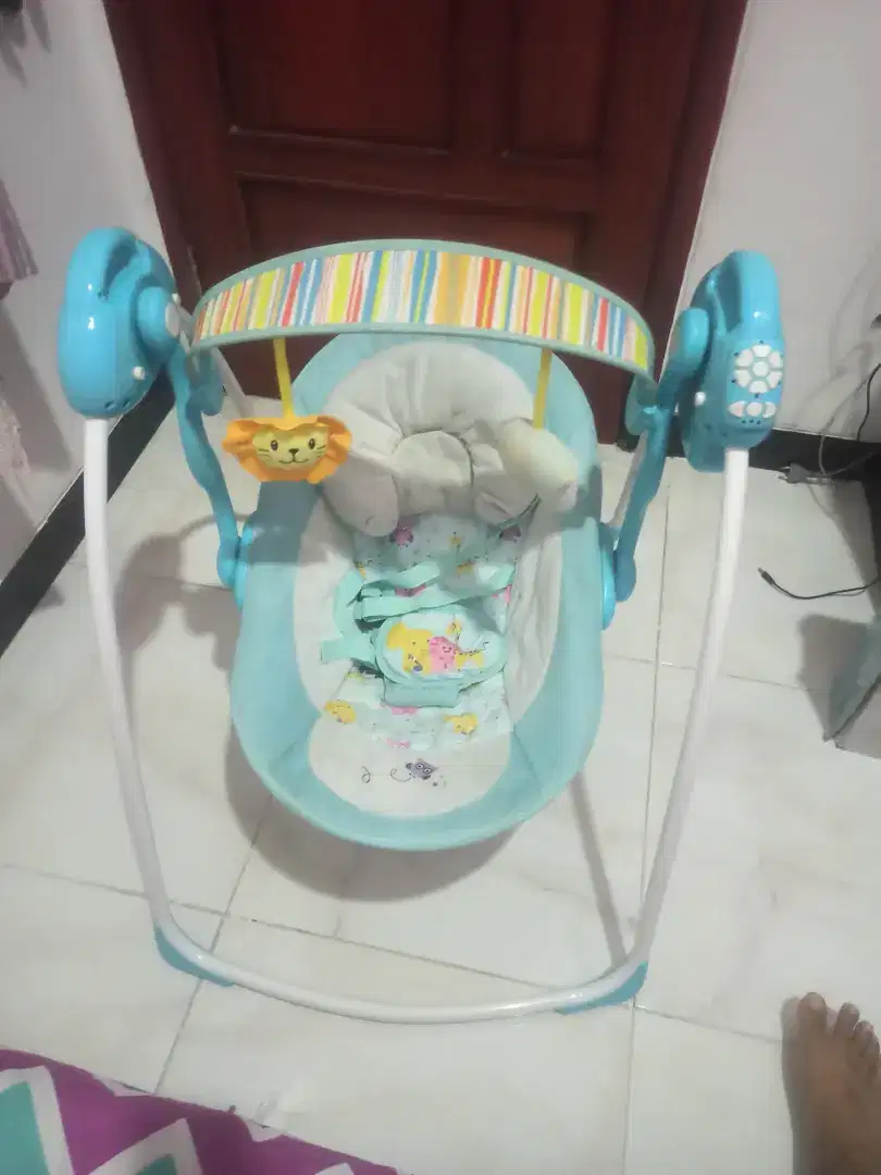 Ayunan Bayi Otomatis Elektrik Baby Elle