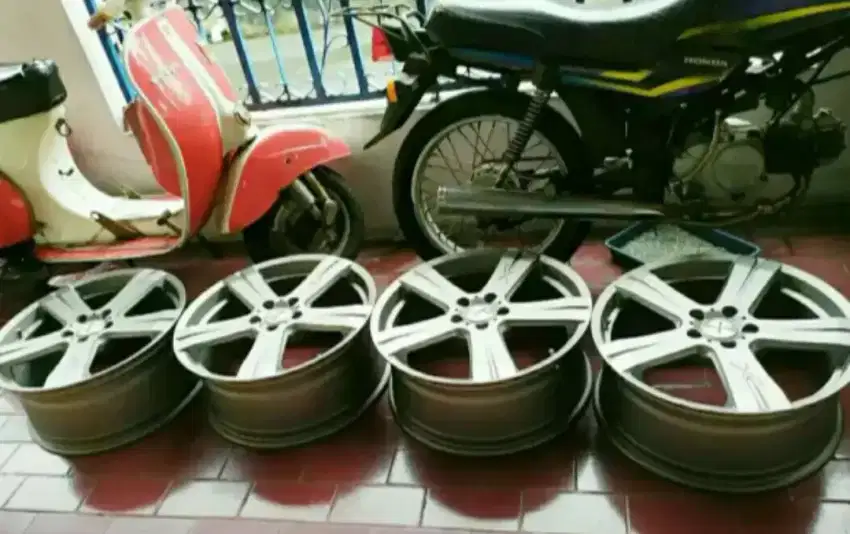 Velg R19 MAK (Made in Italy) H5 PCD 114,3 - Mulus Banget, TERMURAH !!