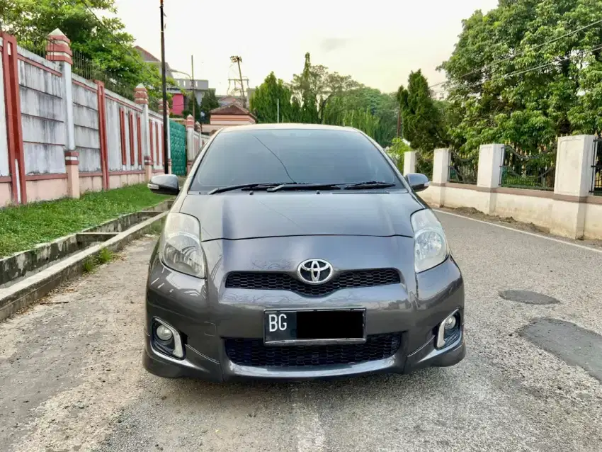 Toyota Yaris S Limited 2012 / 2013 AT Matic, Sangat terawat