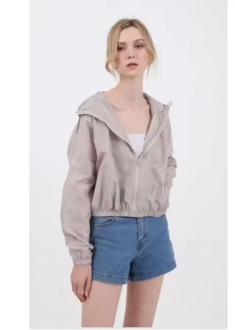 Berrybenka street | outer jacket parasut | running jacket