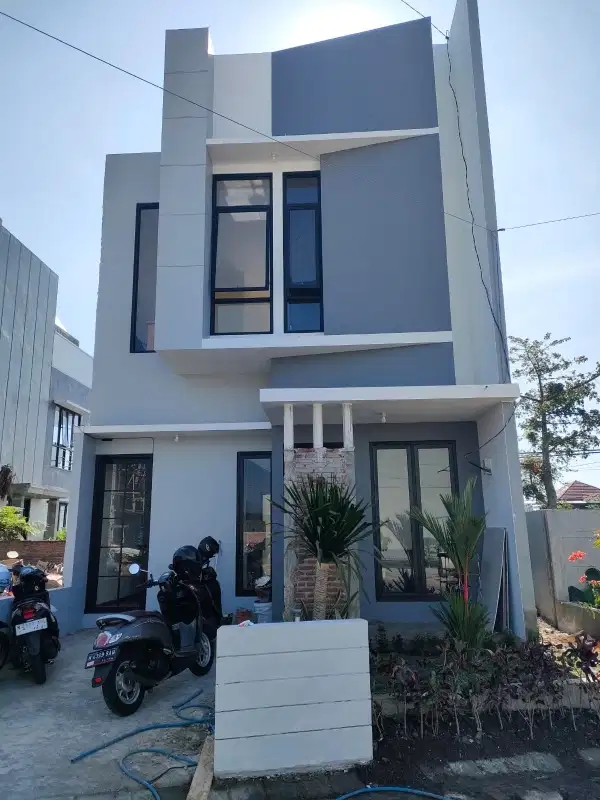 VILLA SIAP HUNI BATU DEKAT UMM 0 JALAN RAYA