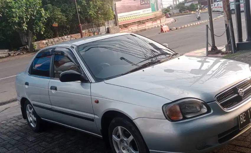 Dijual baleno 2001