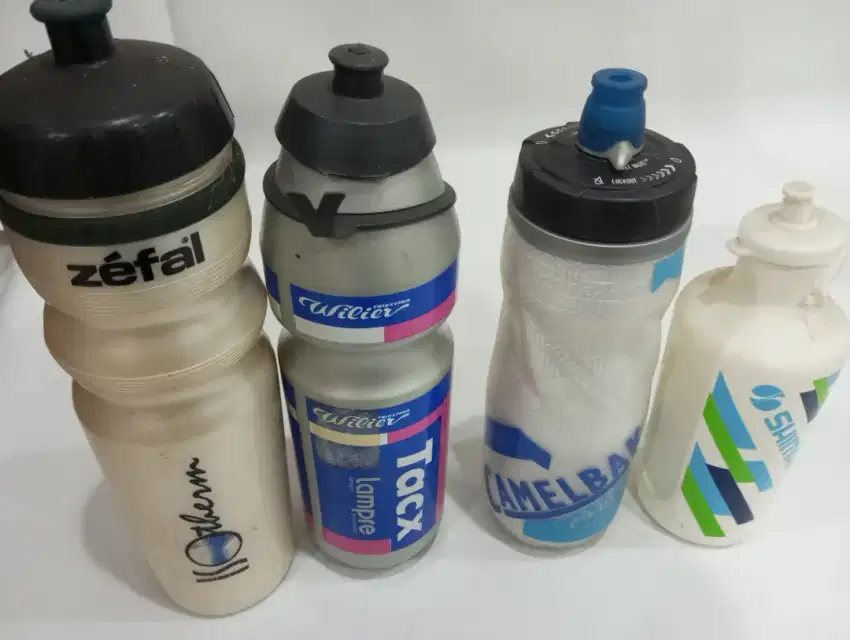 Botol minum pesepeda