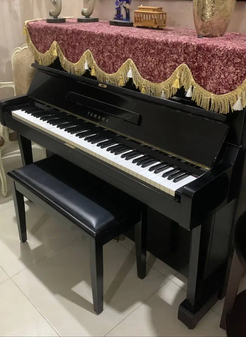 Piano Upright Yamaha U1 Nippon Gakki