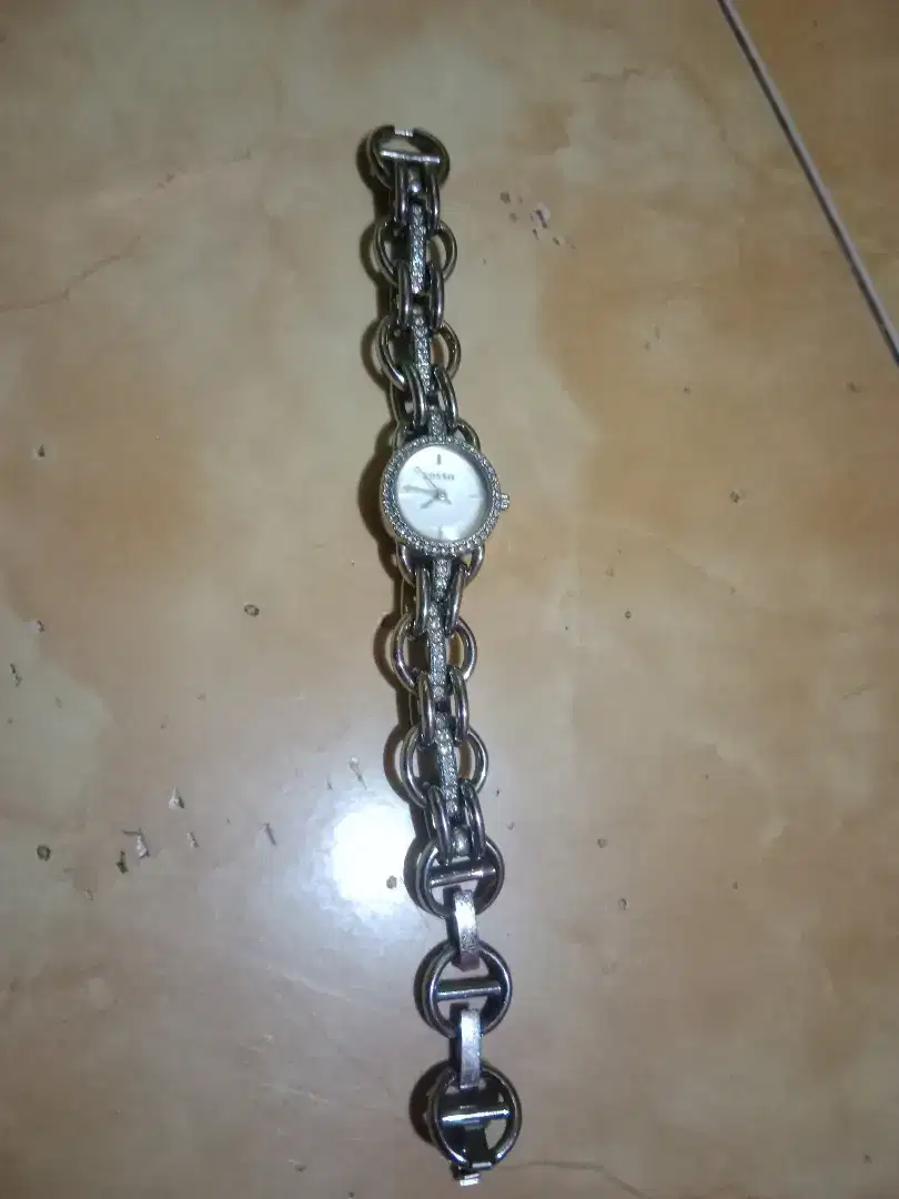 Di Jual jam tangan Wanita Fossil