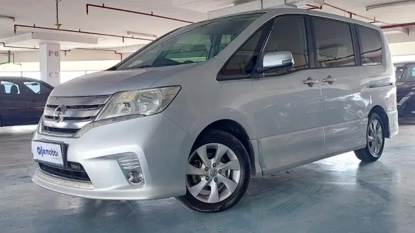 Nissan Serena 2.0 Highway Star Bensin-AT 2013 Silver /