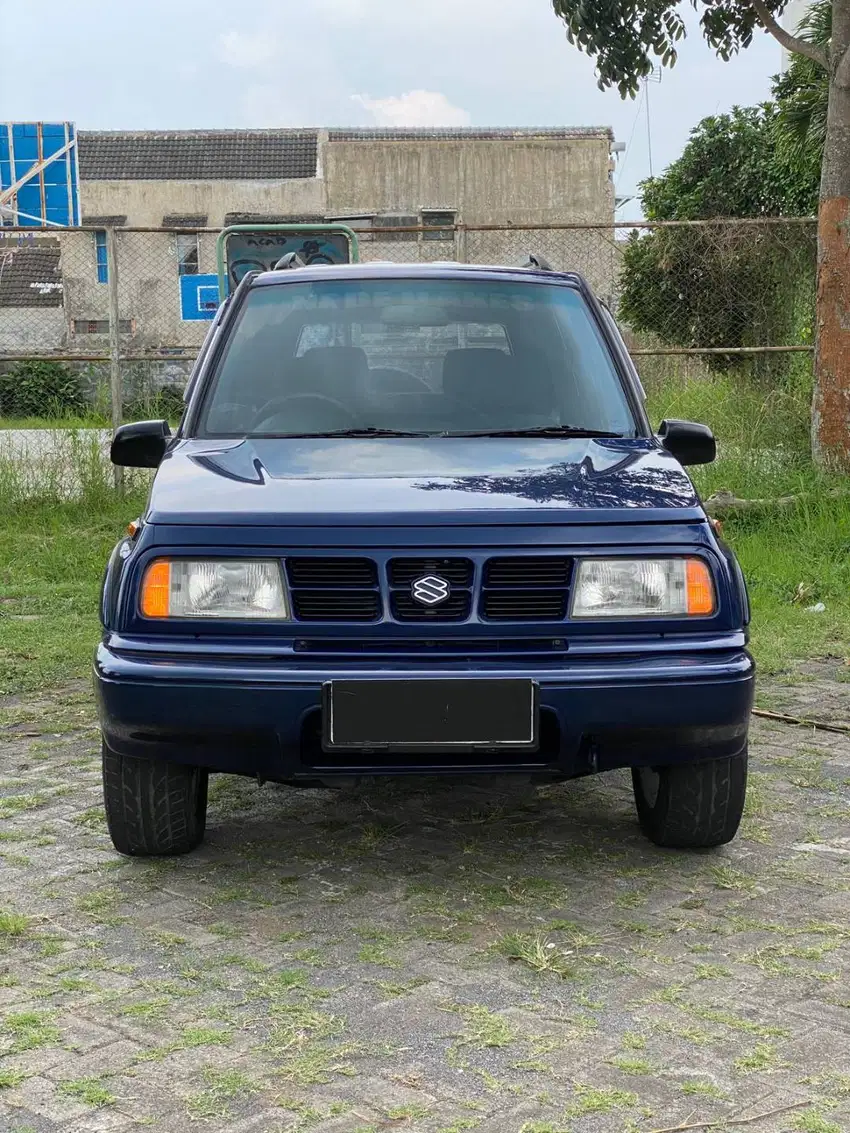 Suzuki Escudo Nomade 1.6 M/T Last Edition