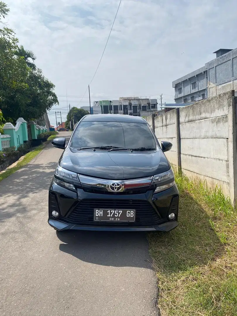 DIJUAL AVANZA VELOZ 1.5 MATIC