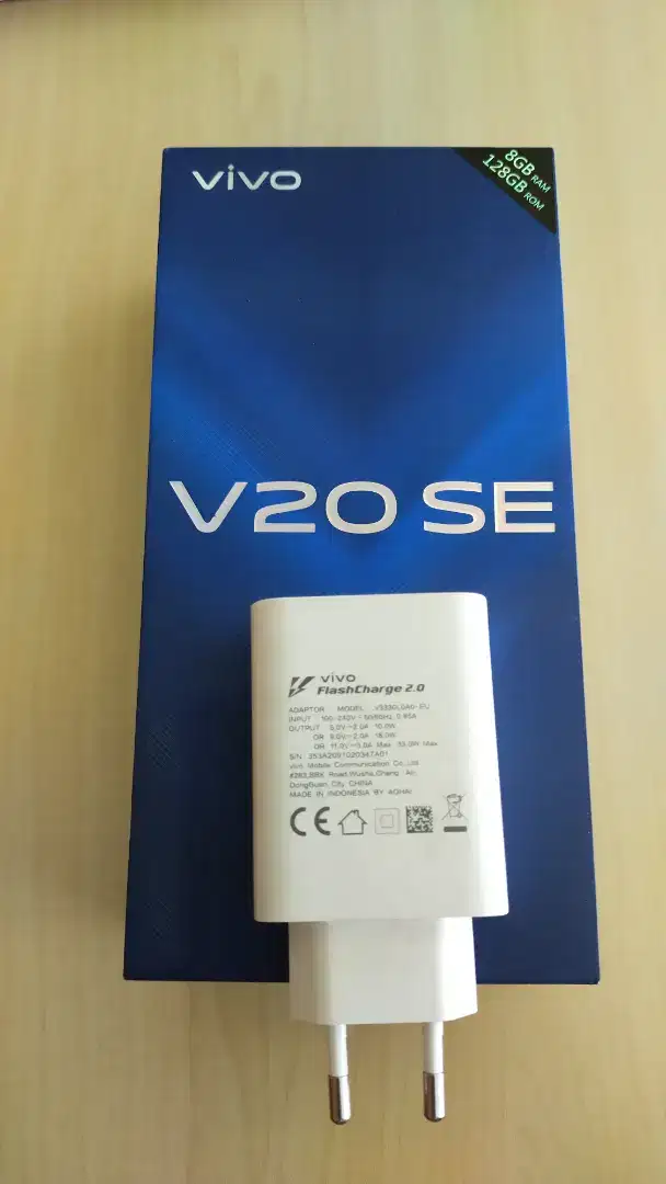 Handphone VIVO V20SE 8/128 ORI (+Box)