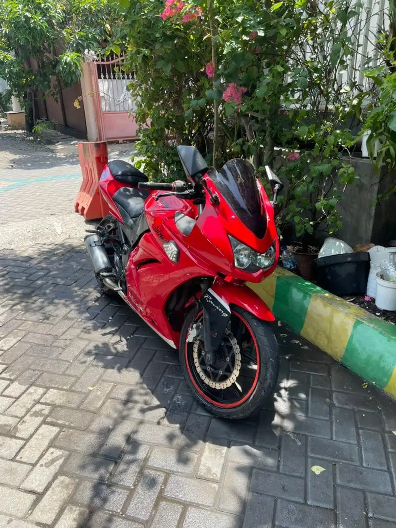 Kawasaki Ninja 250 Karbu Tahun 2010