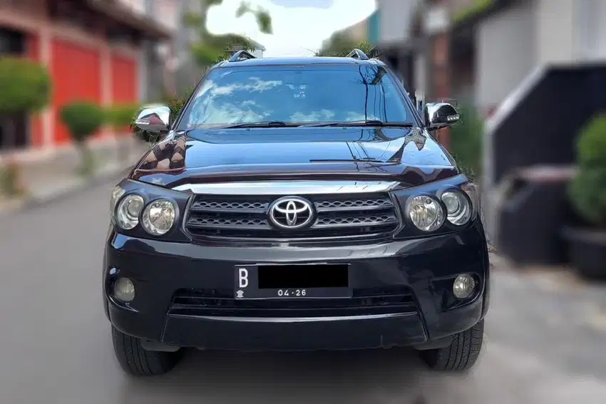 Toyota Fortuner 2.5 G (AT) 2011 Diesel