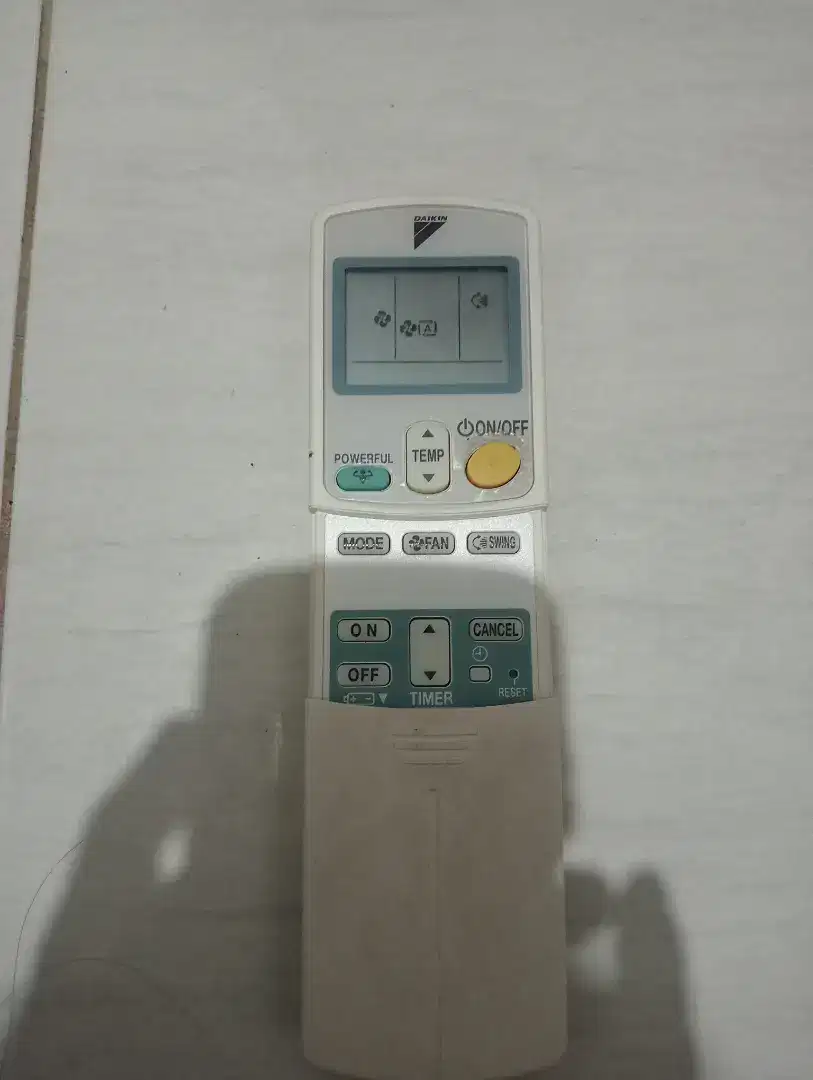 Remot ac Daikin original