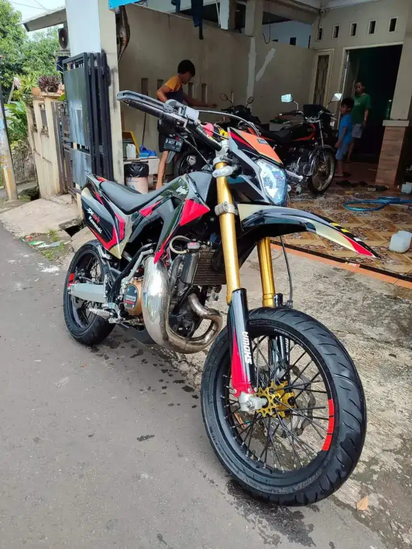 Ninja J 2004 modif supermoto