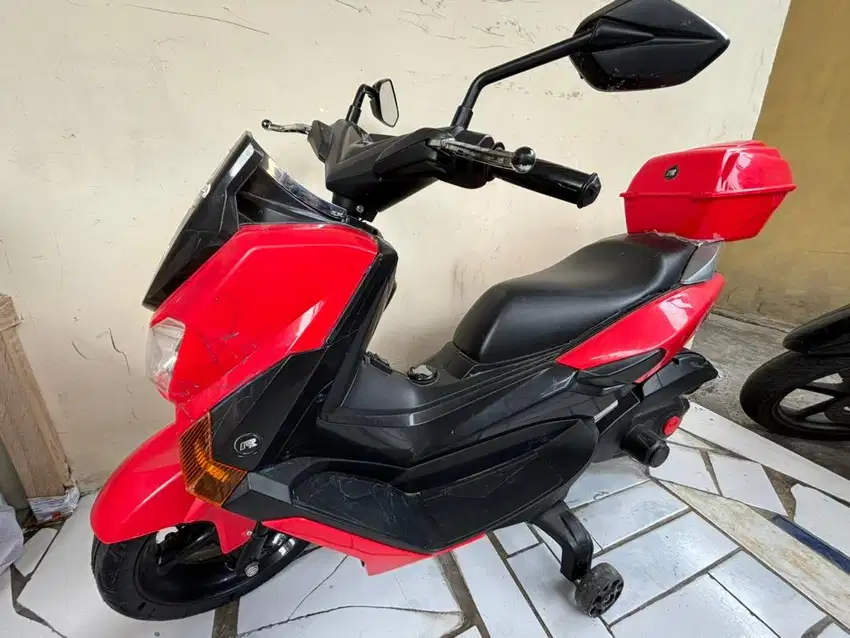 Sepeda Aki Model NMAX Mainan Anak