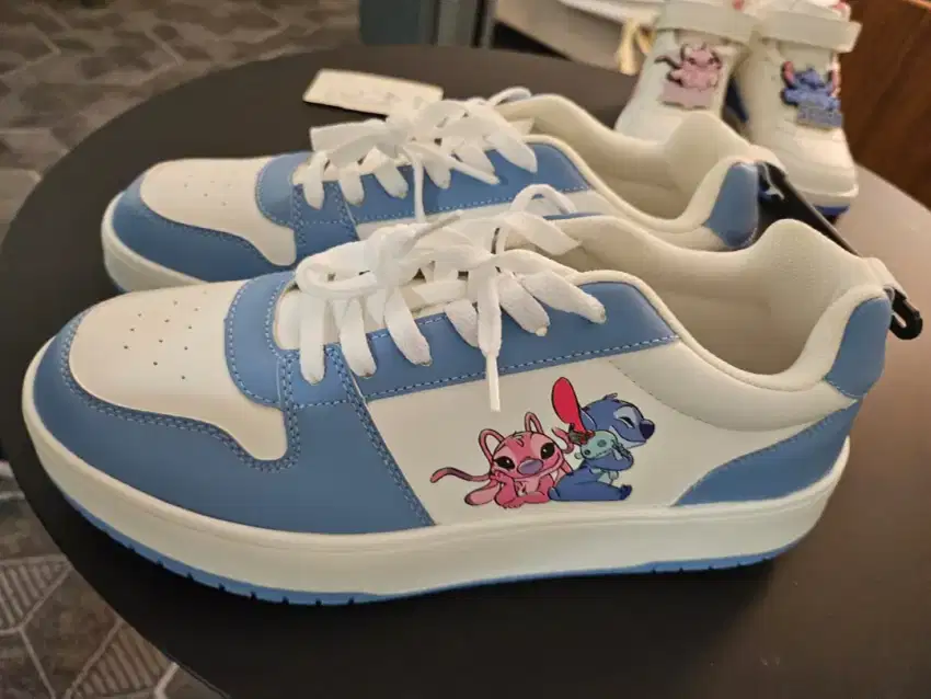 Sepatu Disney New uk 41