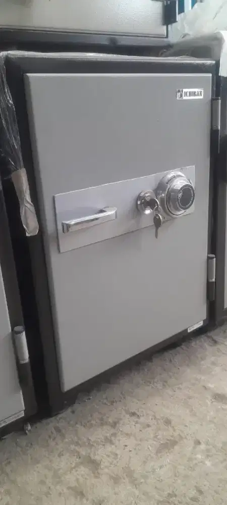 Brankas /brangkas ichiban jepang tahan api