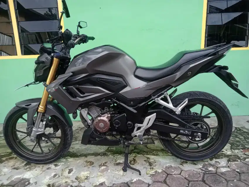 Motor Cb 150 bekas 2022