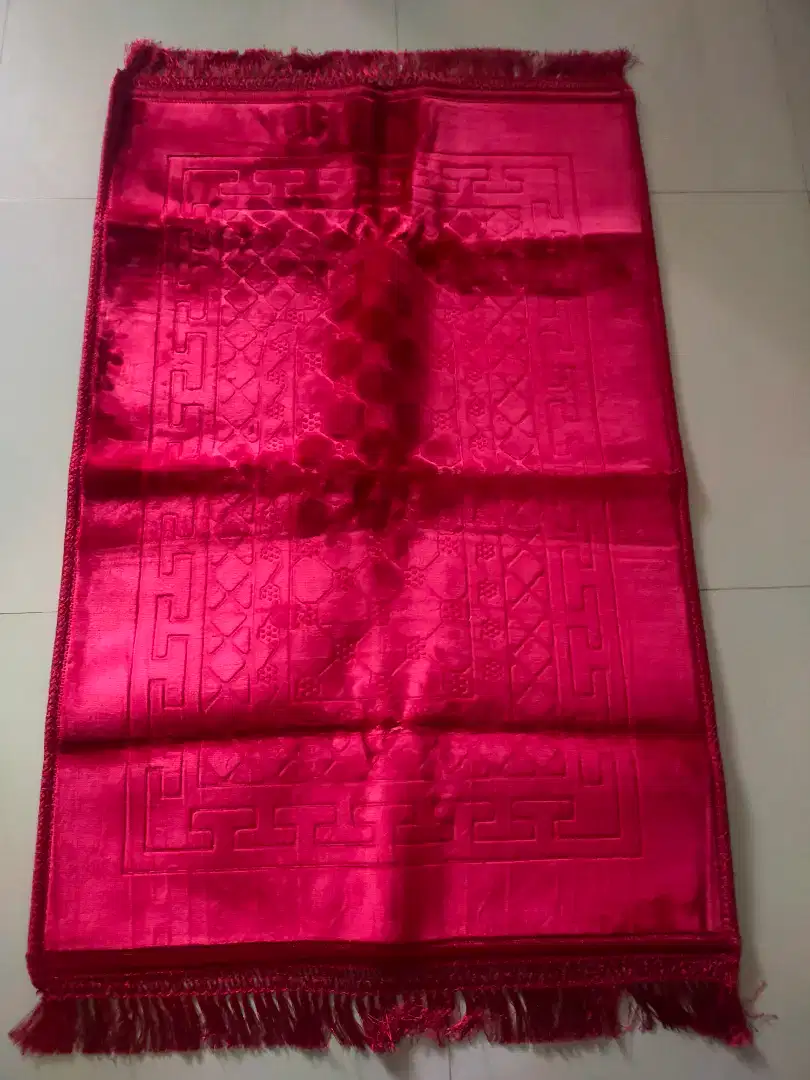 Sajadah Beludru