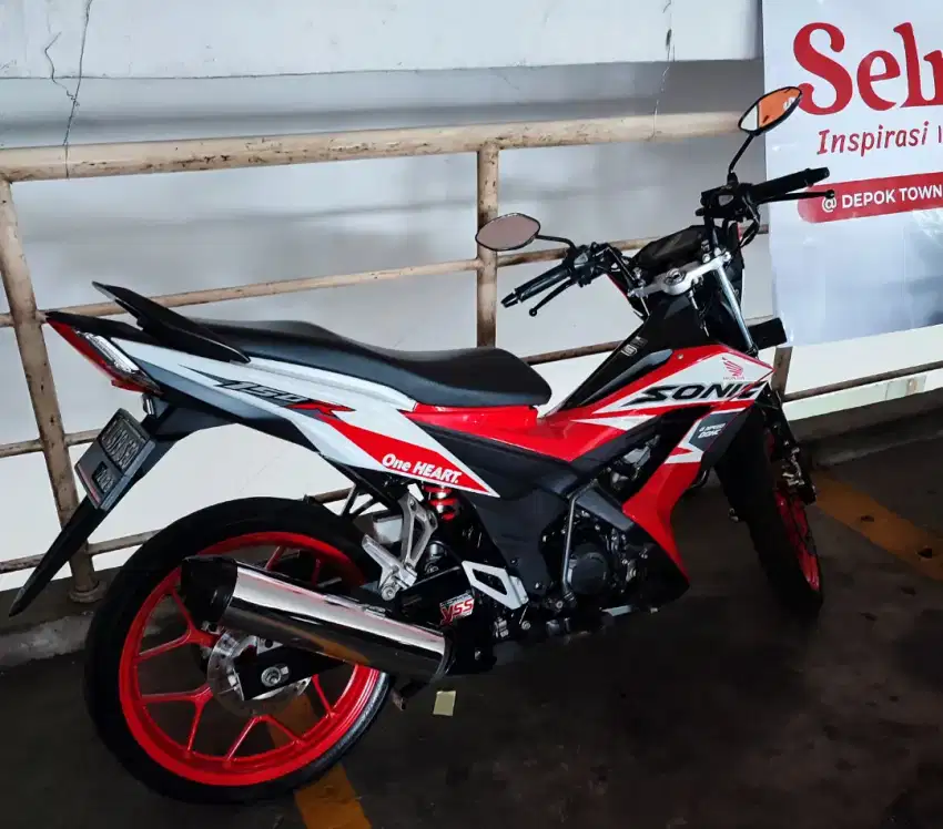 Honda sonic 150R (NEGO)