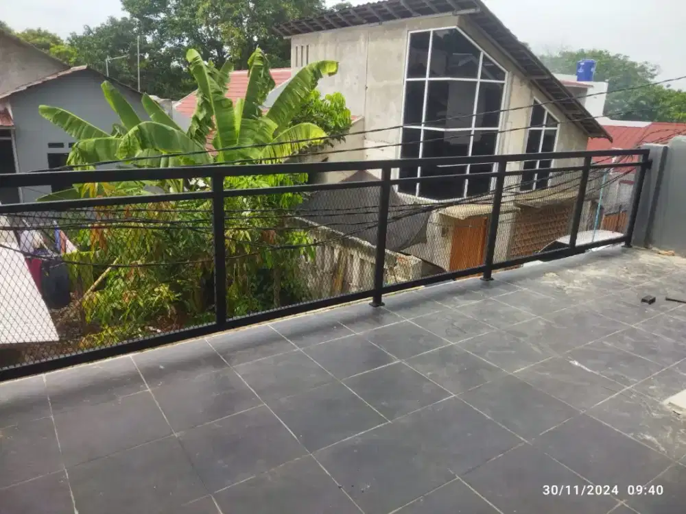 Balkon expanda metal