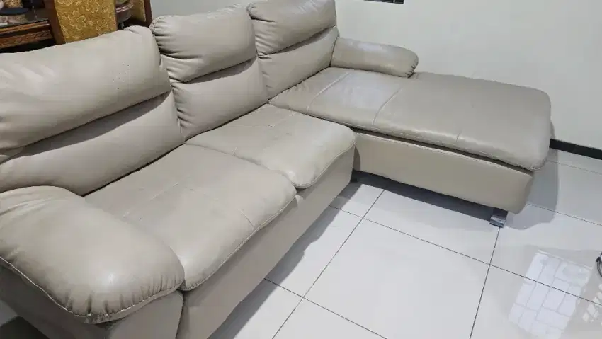 Sofa Kulit Sintetik