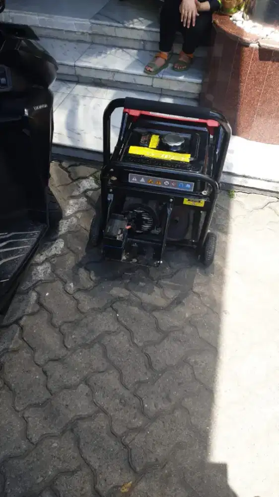 Genset mulai 2500watt di 5ew4 kan