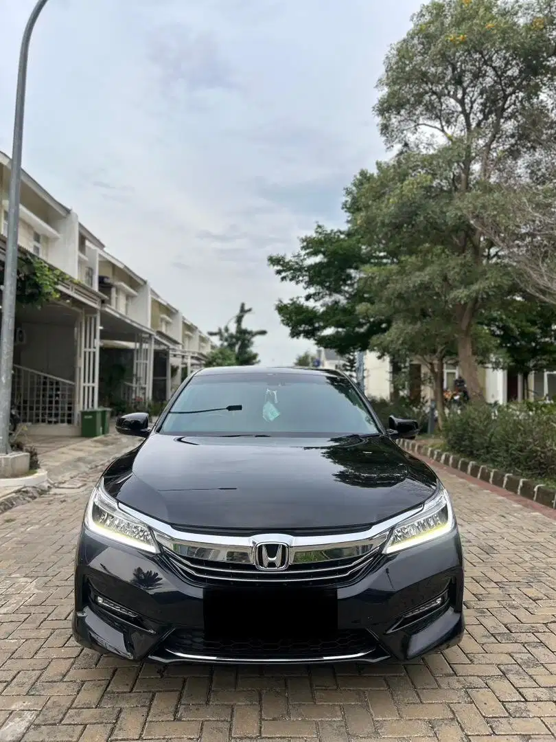 HONDA ACCORD VTIL 2017 BERKUALITASS