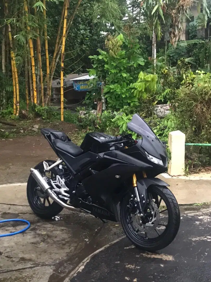 YAMAHA R15 V3 2021