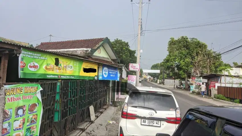 TANAH BONUS BANGUNAN RUMAH DEKAT BANDARA ADISUTJIPTO