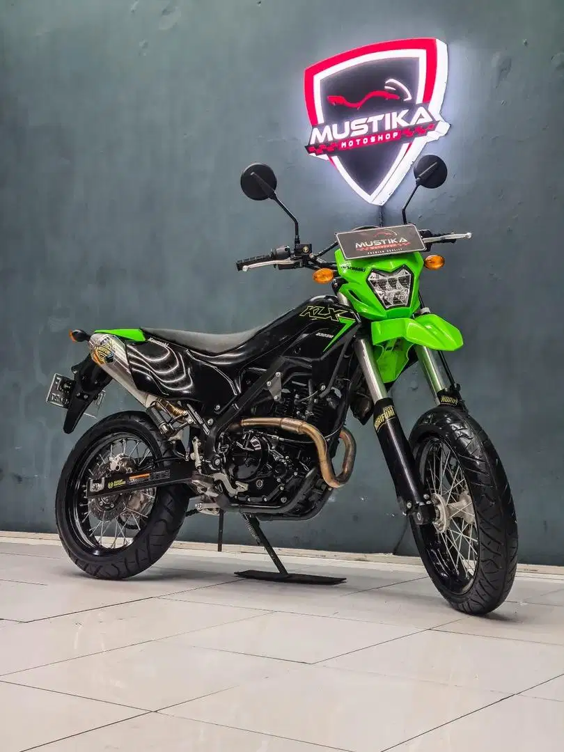 Kawasaki KLX 230 SuperMoto 2022 Unit Istimewa - Zaky Mustika