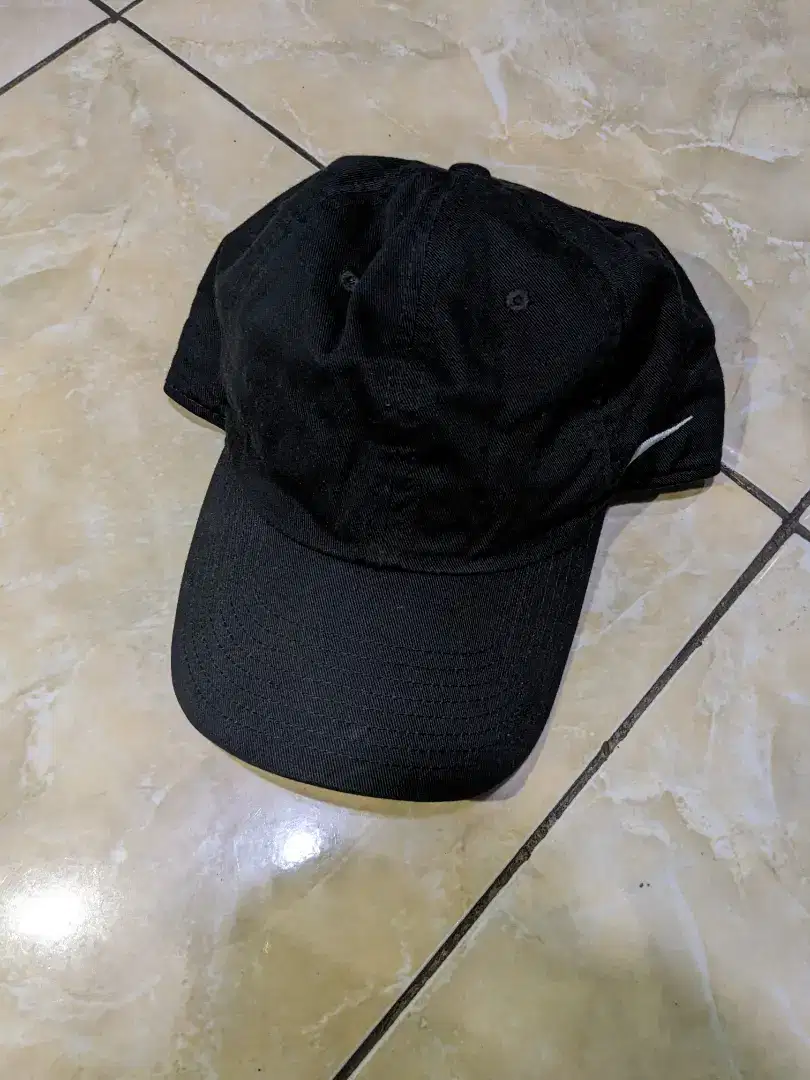 Topi nike heritage 86