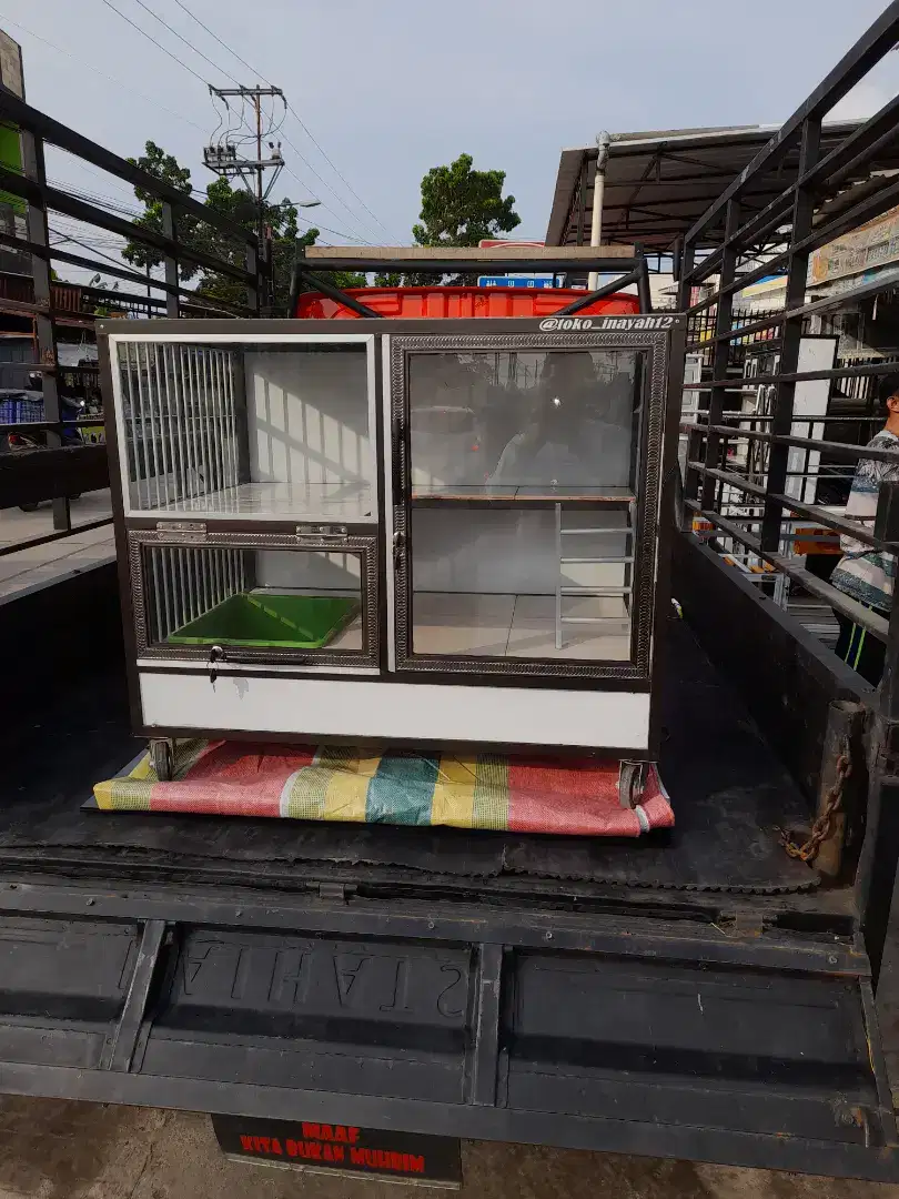 Milikilah kandang kucing aluminium tinggal tlpon,wa harga terjangkau.