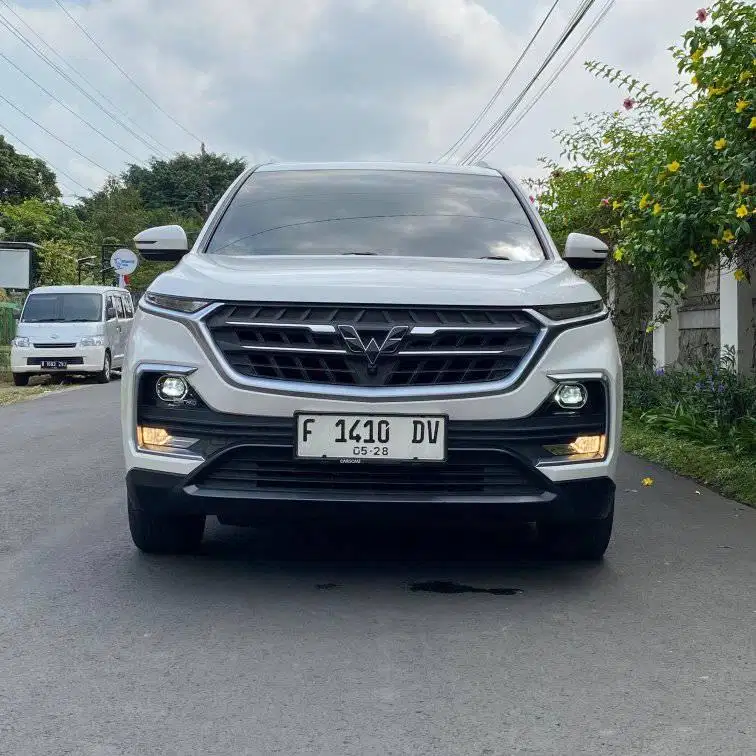 Wuling Almaz Turbo Exclusive Matic 2018