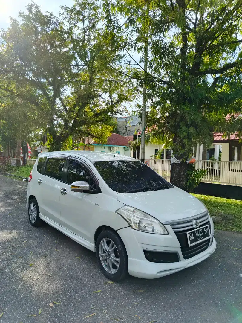 Ertiga GL istimewa Padang kota