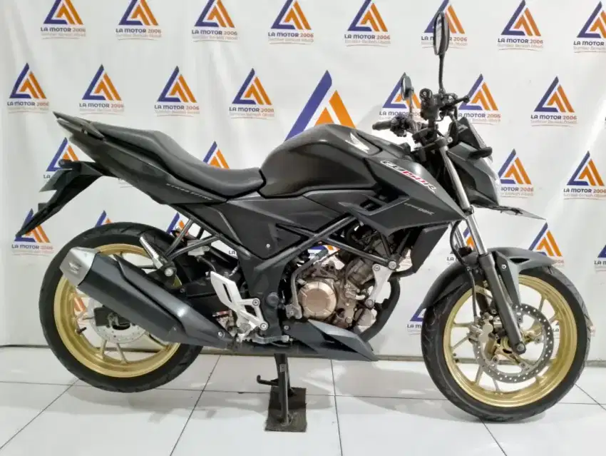 CB 150R STREETFIRE SE TH 2018 ISTIMEWA CASH/KREDIT/TT/CC 0%/KREDIVO